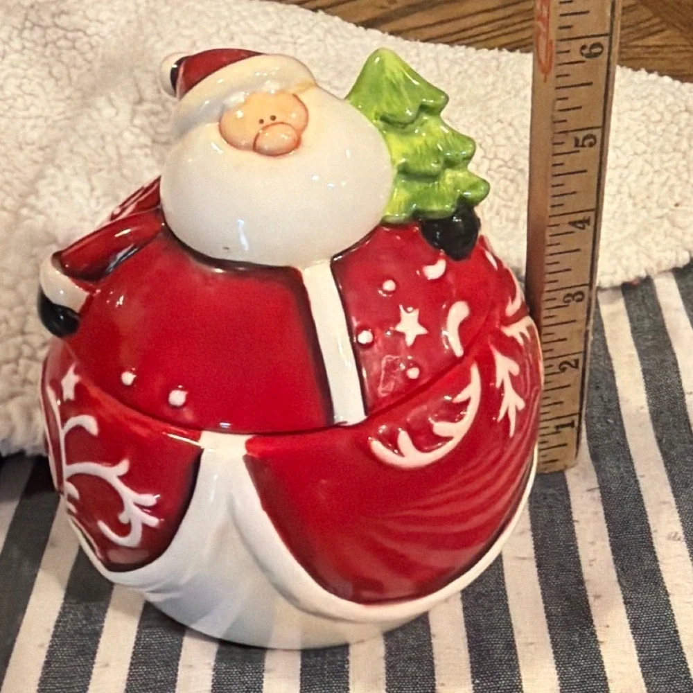Santa Claus Ceramic Cookie Jar Red White Christmas Holiday Treat Canister 9.5in